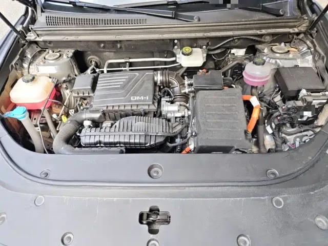 BYD Song Pro — Фото автомобиля 16