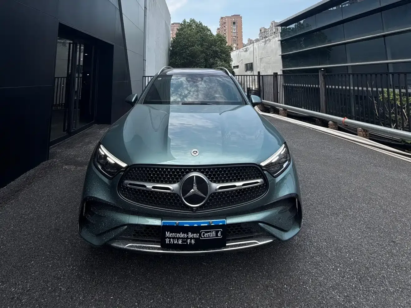 Mercedes-Benz Mercedes-Benz GLC 2024 GLC 300 L 4MATIC Luxury 5-seater — Фото автомобиля 2