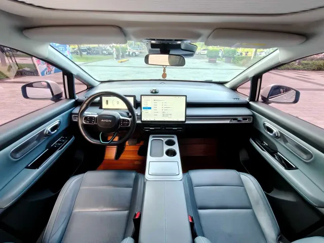 GAC Aion Y — Фото автомобиля 12