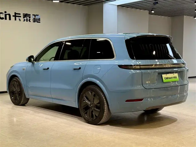 Li Auto L9 — Фото автомобиля 6