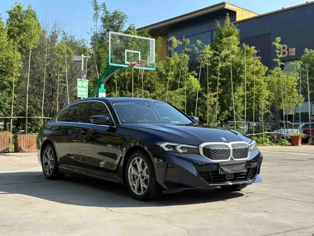 BMW i3 — Фото автомобиля 3