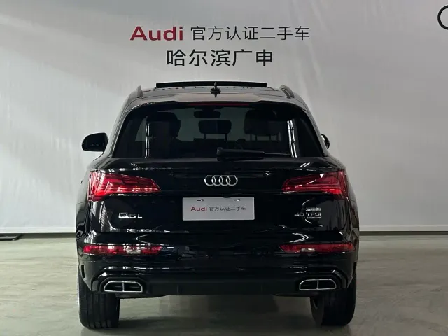 Audi Q5L — Фото автомобиля 4