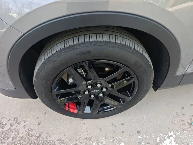 Chevrolet Trailblazer — Фото автомобиля 24