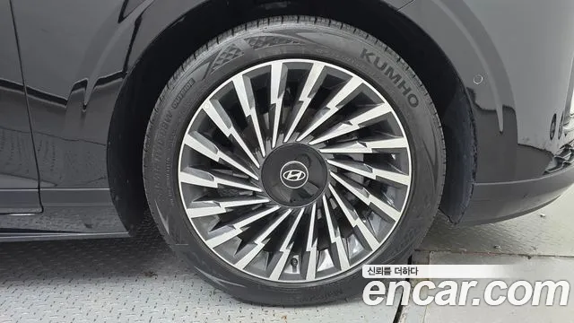 Hyundai Grandeur GN7 — Фото автомобиля 6
