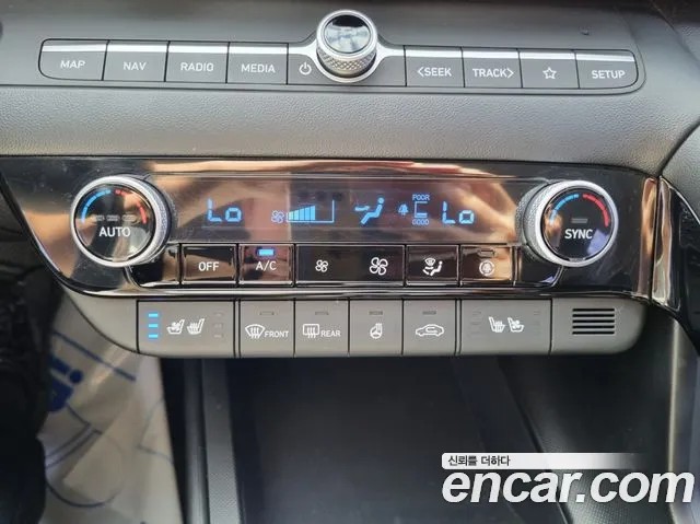 Hyundai Avante CN7 — Фото автомобиля 15