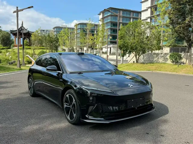 Nio ET5 Touring — Фото автомобиля 3