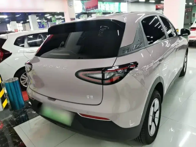 Geely Starry Wish — Фото автомобиля 5