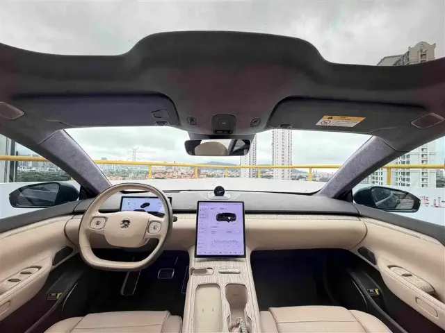 Nio ET7 — Фото автомобиля 15