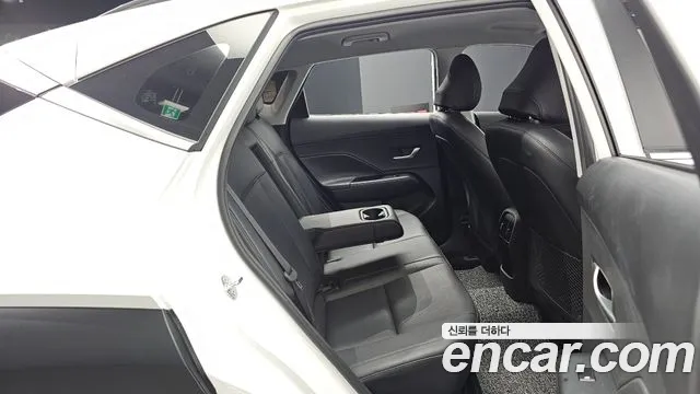 Hyundai Kona SX2 — Фото автомобиля 17