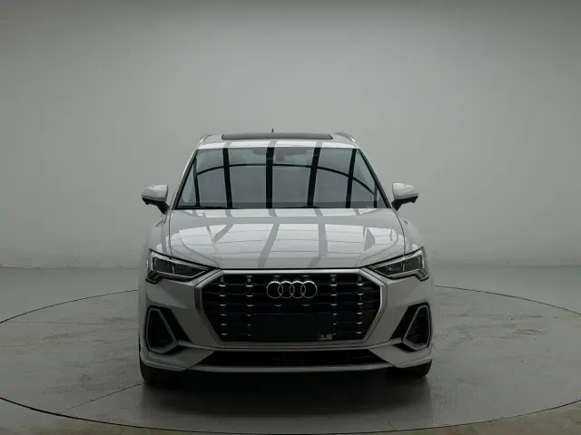 Audi Q3 — Фото автомобиля 2