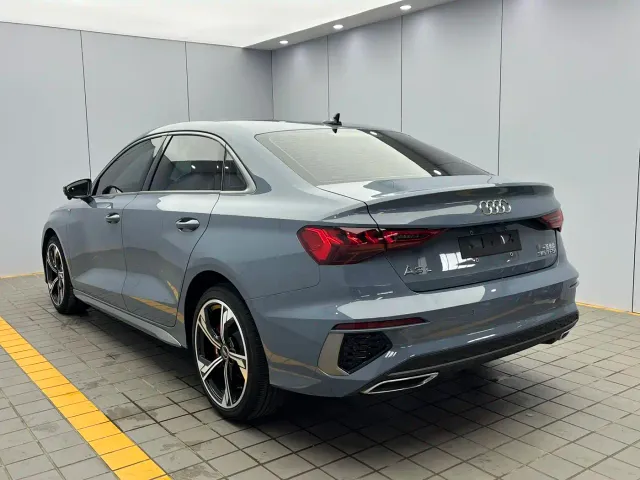Audi A3 — Фото автомобиля 4