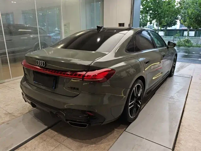 Audi A5L — Фото автомобиля 6
