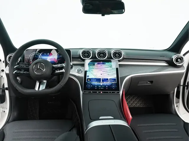 Mercedes-Benz C-Class — Фото автомобиля 19