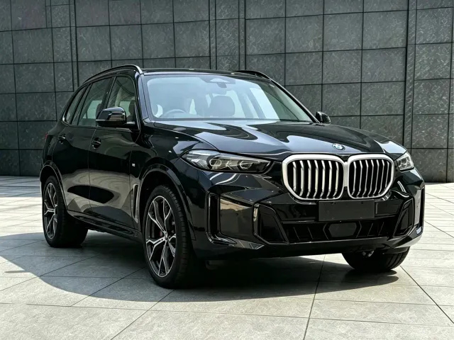 BMW X5 — Фото автомобиля 3