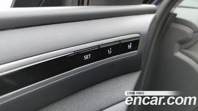 Hyundai Tucson Tucson (NX4) Бензин 1.6 турбо 2WD — Фото автомобиля 11