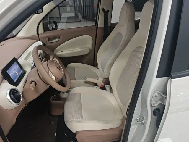 Wuling Hongguang Mini EV — Фото автомобиля 14