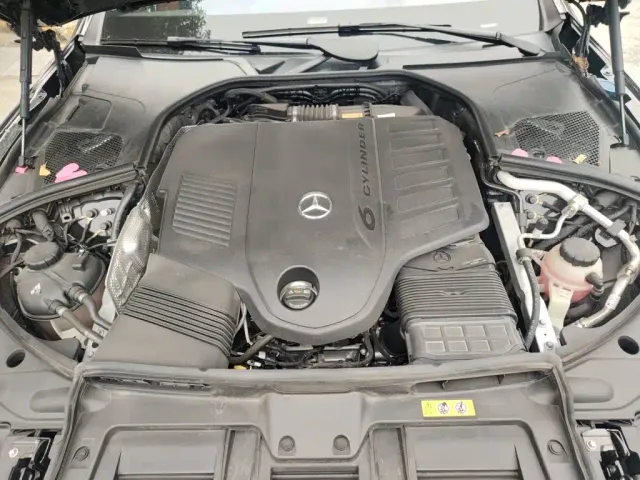Mercedes-Benz S-Class — Фото автомобиля 10