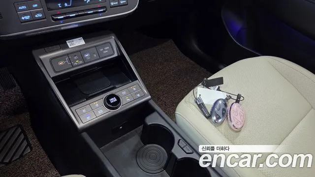 Hyundai Kona SX2 — Фото автомобиля 9