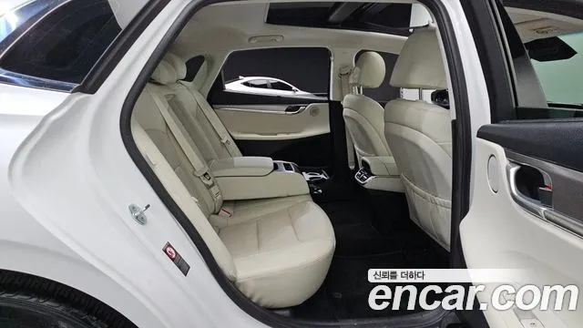 Hyundai Grandeur — Фото автомобиля 24