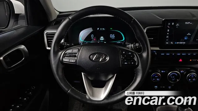 Hyundai Venue — Фото автомобиля 20