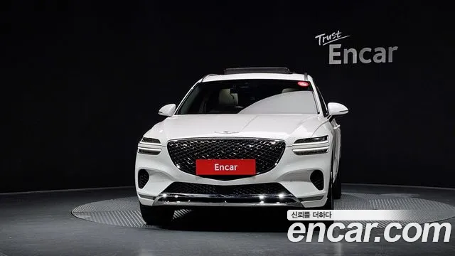 Genesis GV70 2.5T Бензин AWD — Фото автомобиля 3