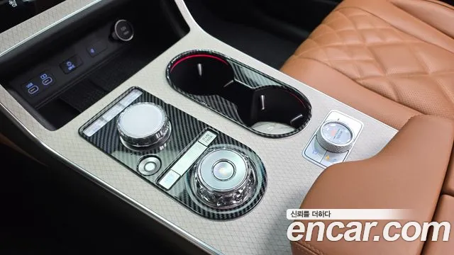 Genesis GV80 — Фото автомобиля 9