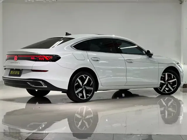 Volkswagen Lamando — Фото автомобиля 8