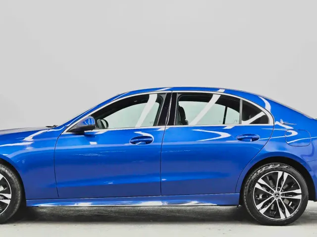 Mercedes-Benz C-Class — Фото автомобиля 16