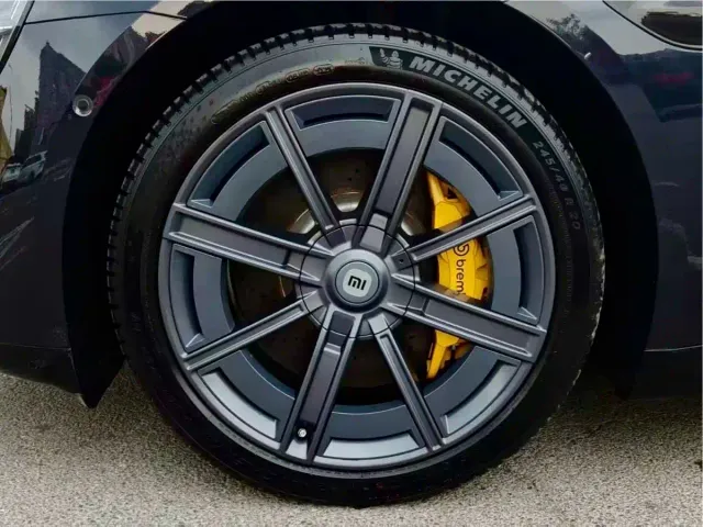Xiaomi SU7 — Фото автомобиля 7