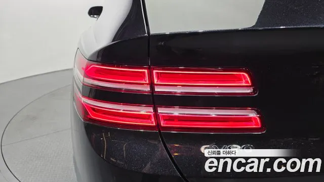 Genesis GV80 2.5T Бензин AWD — Фото автомобиля 20