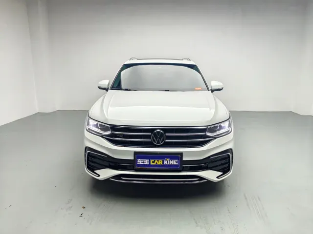 Volkswagen Tiguan L — Фото автомобиля 2