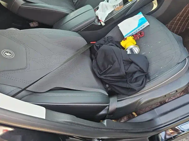 Buick Envision Plus — Фото автомобиля 7