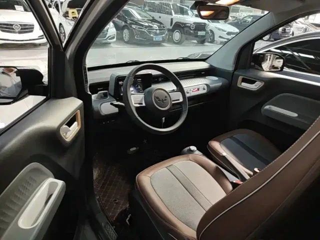 Wuling Hongguang Mini EV — Фото автомобиля 14