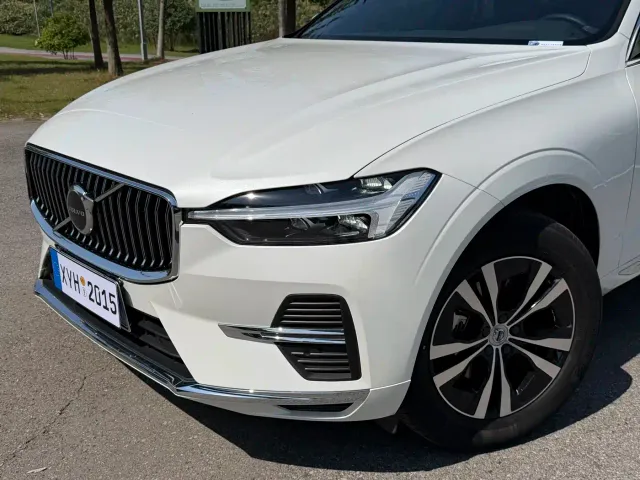 Volvo XC60 — Фото автомобиля 15