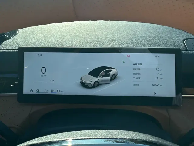 Geely Galaxy Xingyao 8 — Фото автомобиля 10