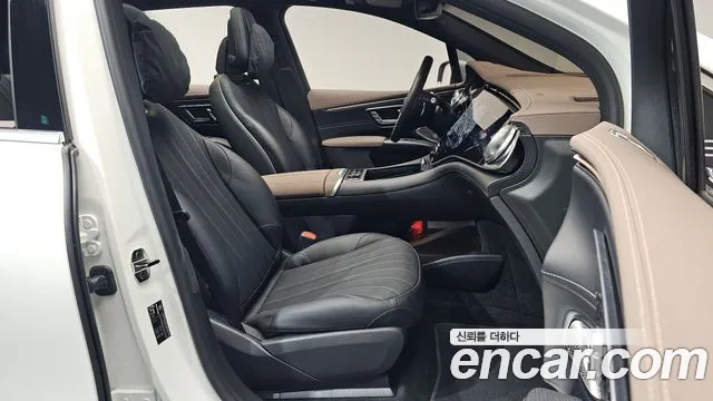 Mercedes-Benz EQS — Фото автомобиля 25