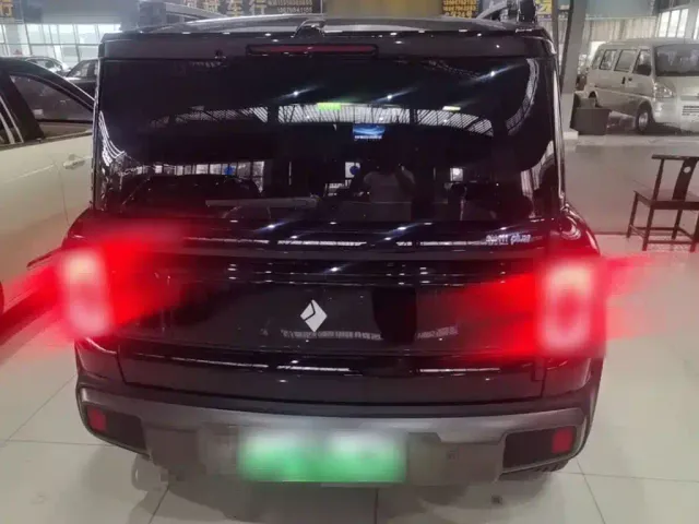 Baojun Yep Plus — Фото автомобиля 5