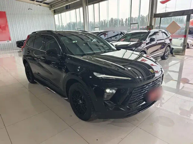 Buick Envision Plus 2025 Enclave Plus 28T 2WD Platinum Edition — Фото автомобиля 18