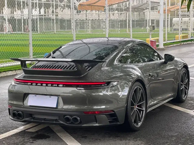 Porsche 911 — Фото автомобиля 6