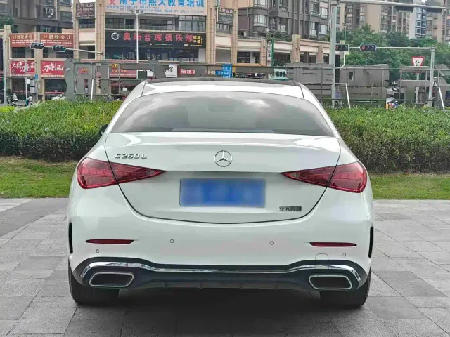 Mercedes-Benz C-Class — Фото автомобиля 5