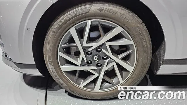 Hyundai Grandeur GN7 — Фото автомобиля 5