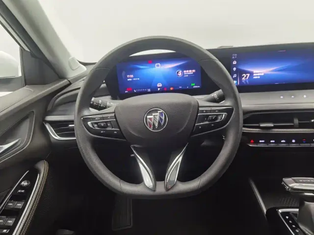 Buick Verano — Фото автомобиля 11