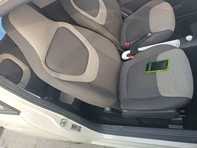 Wuling Hongguang Mini EV — Фото автомобиля 24