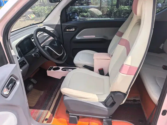 Wuling Hongguang Mini EV — Фото автомобиля 6