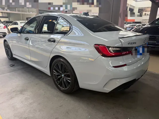 BMW 3 Series — Фото автомобиля 16