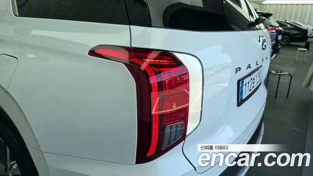 Hyundai Palisade Palisade Бензин 3.8 2WD — Фото автомобиля 17