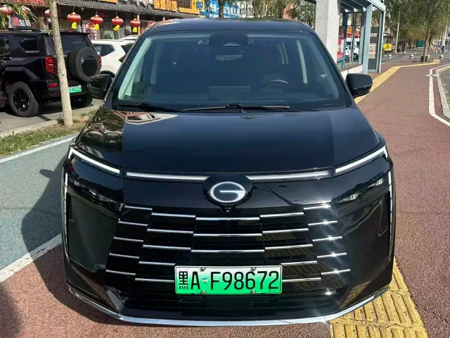 GAC Trumpchi E8 — Фото автомобиля 2
