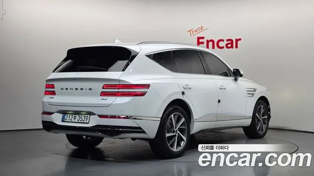 Genesis GV80 — Фото автомобиля 2