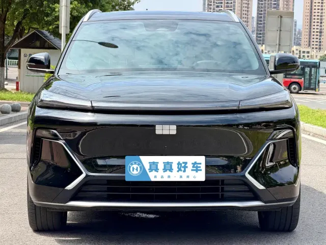 Geely Galaxy Starship 7 EM-i — Фото автомобиля 2