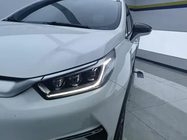 BYD Yuan Pro — Фото автомобиля 5